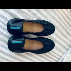 Brand New Tieks